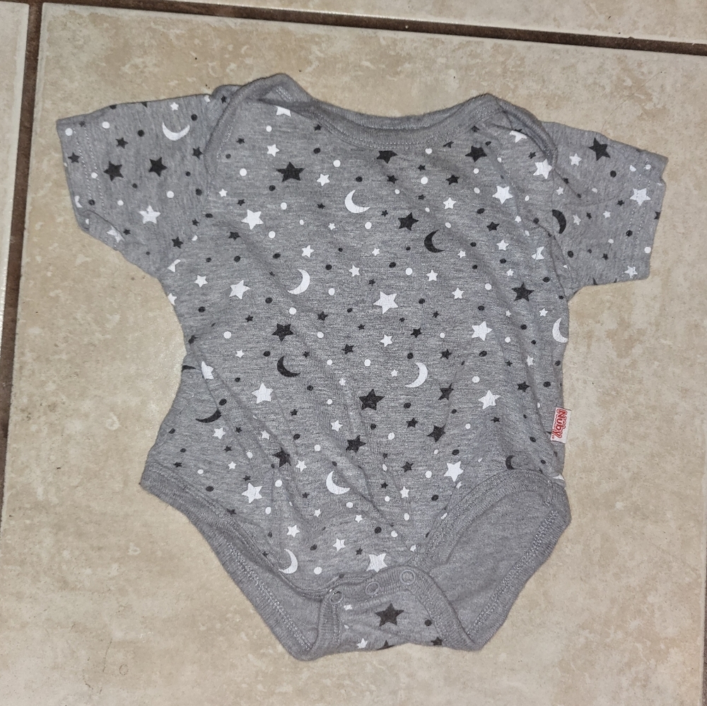 Nuby one piece onesie